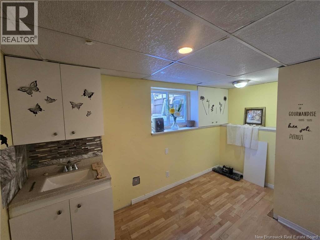 210 Francine, Beresford, New Brunswick E8K 1N8 - Photo 23 - NB131137