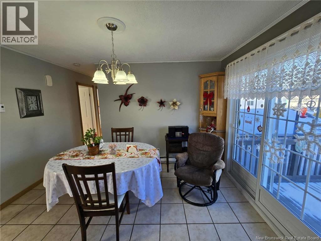 210 Francine, Beresford, New Brunswick E8K 1N8 - Photo 8 - NB131137