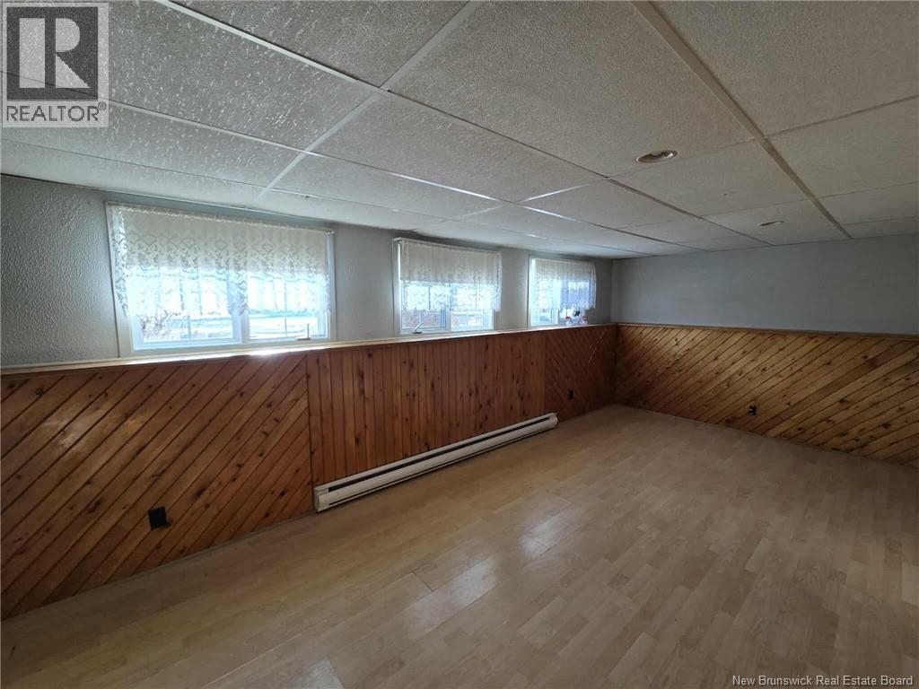 210 Francine, Beresford, New Brunswick E8K 1N8 - Photo 28 - NB131137