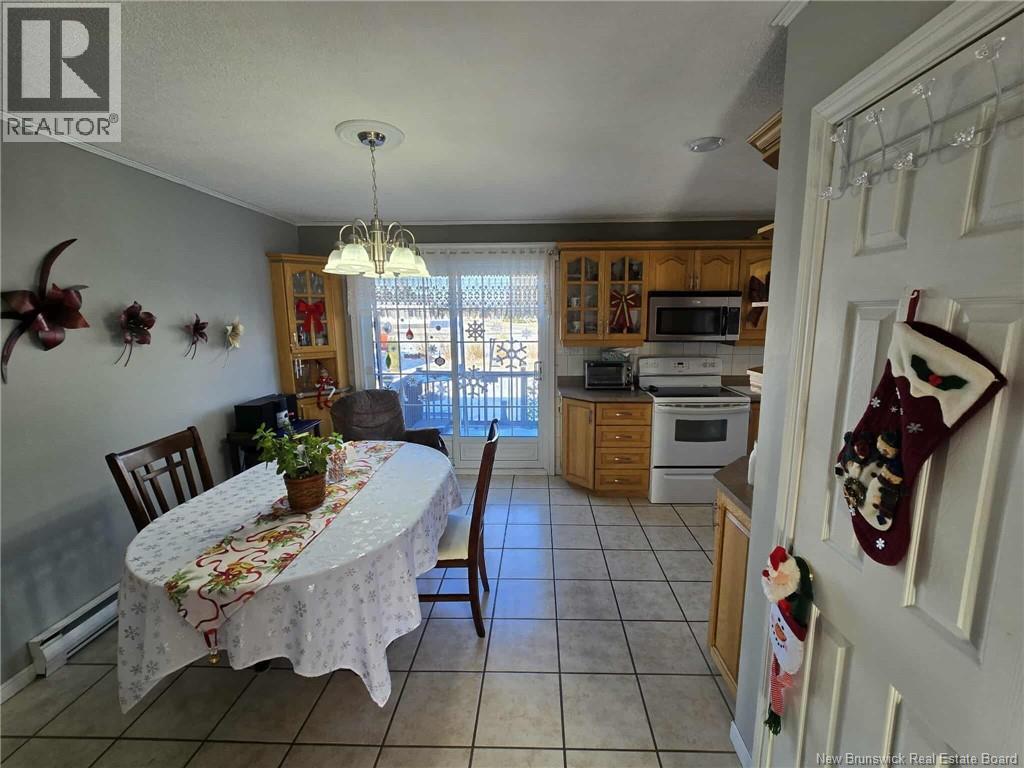 210 Francine, Beresford, New Brunswick E8K 1N8 - Photo 7 - NB131137