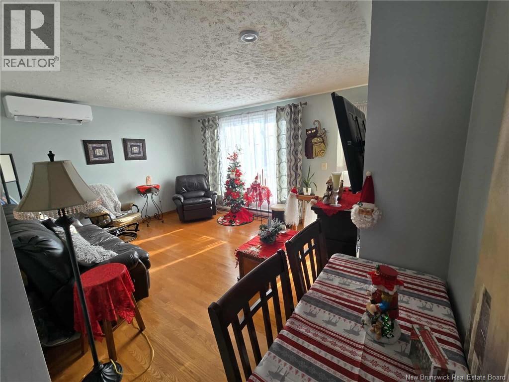 210 Francine, Beresford, New Brunswick E8K 1N8 - Photo 14 - NB131137