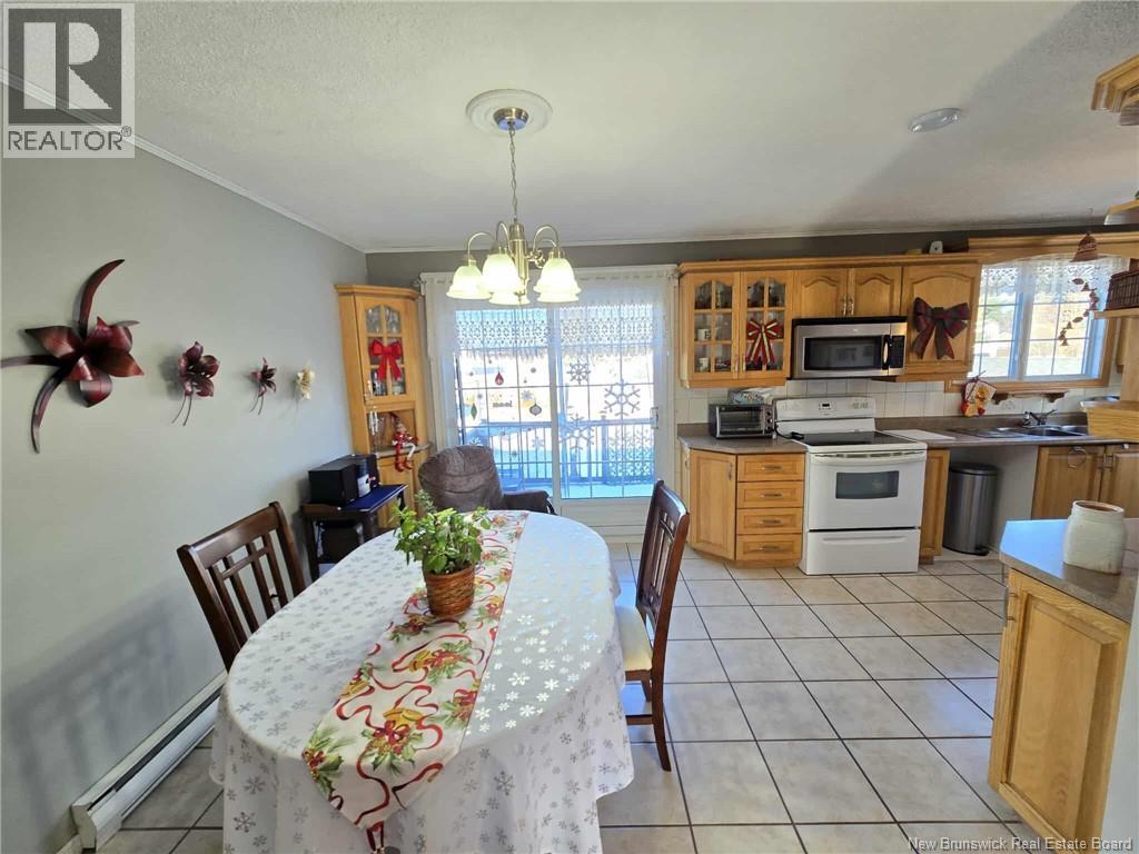 210 Francine, Beresford, New Brunswick E8K 1N8 - Photo 10 - NB131137