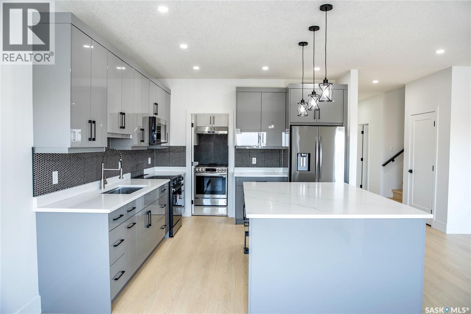 430 Nazarali Manor, Saskatoon, Saskatchewan  S7H 0W2 - Photo 8 - SK025357