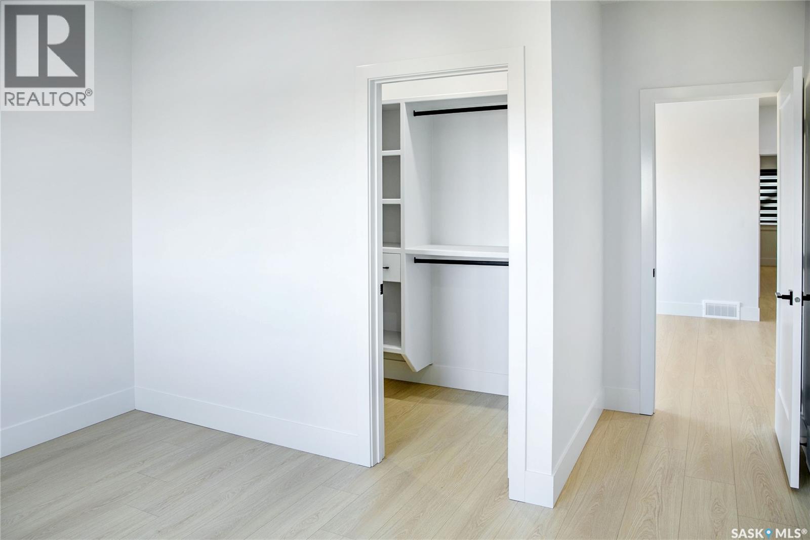 430 Nazarali Manor, Saskatoon, Saskatchewan  S7H 0W2 - Photo 19 - SK025357