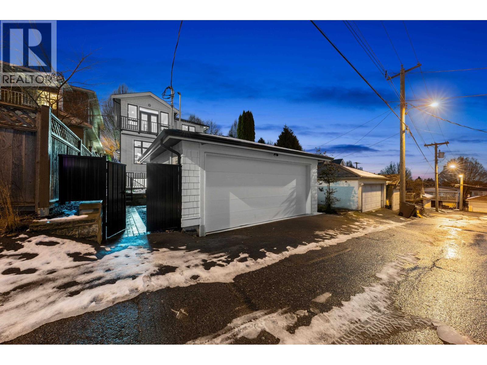 4990 Sherbrooke Street, Vancouver, British Columbia V5W 3M2 - Photo 38 - R2997425