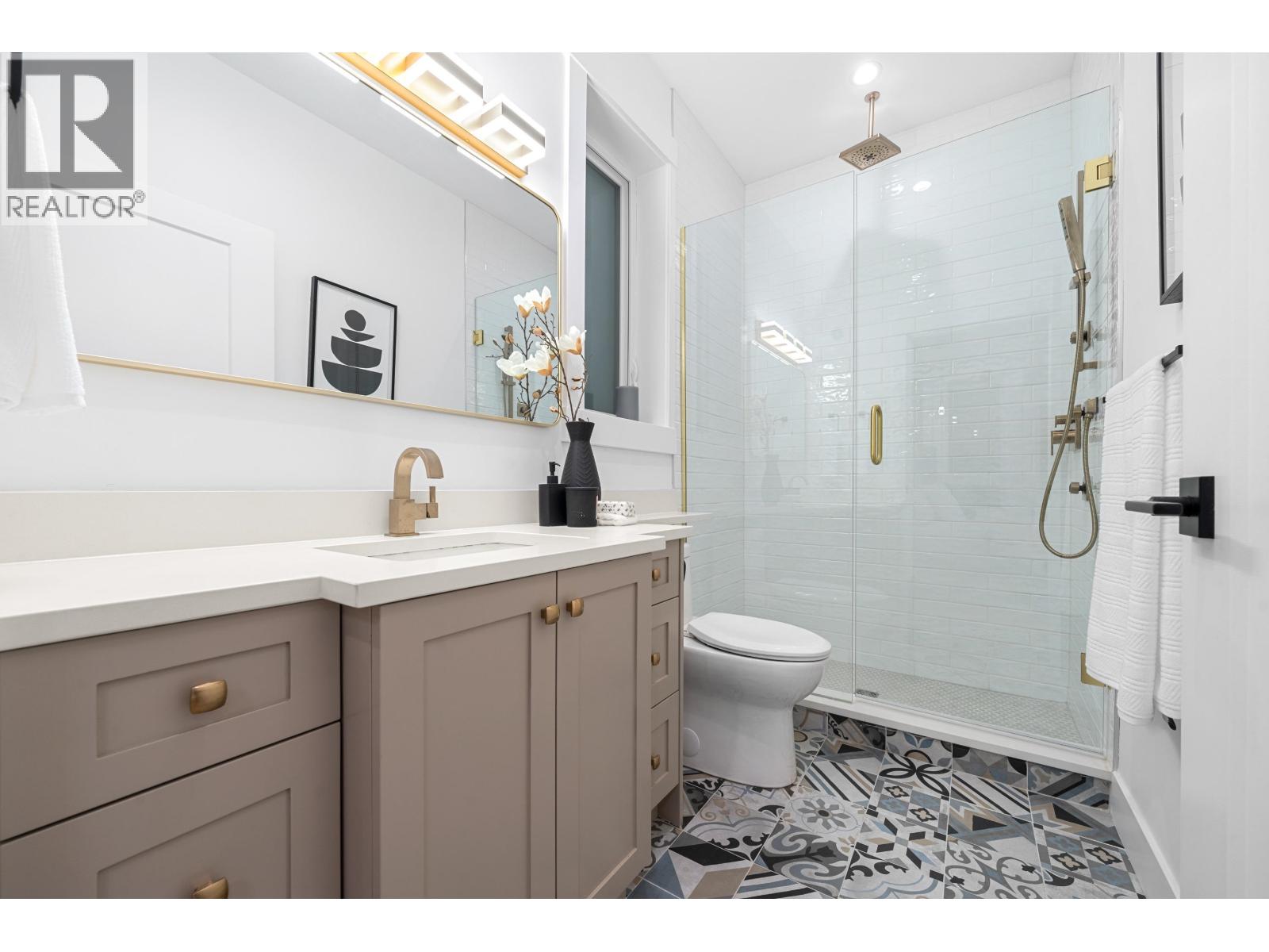 4990 Sherbrooke Street, Vancouver, British Columbia V5W 3M2 - Photo 25 - R2997425