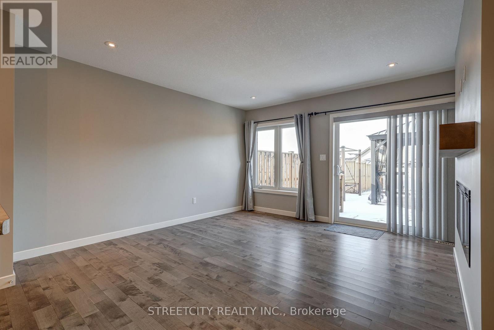 6 Arbor Trail, St. Thomas, Ontario  N5R 0H1 - Photo 35 - X12613552