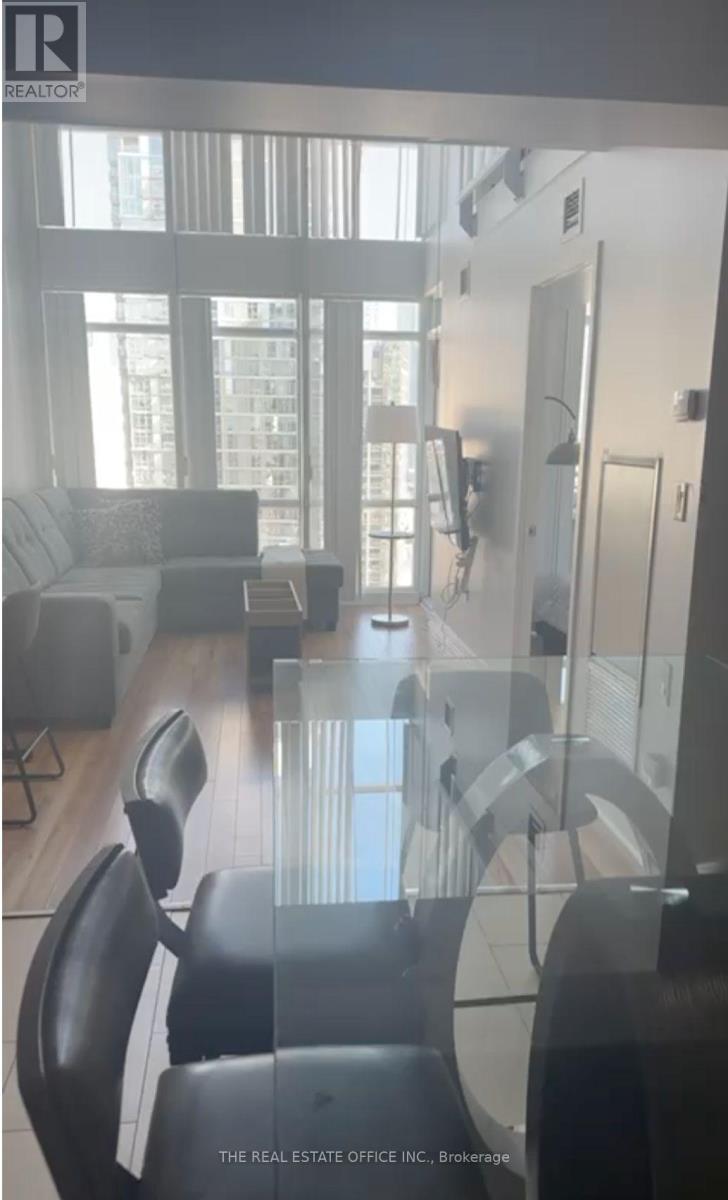 2808 - 15 Fort York Boulevard, Toronto, Ontario M5V 3Y4 - Photo 11 - C12611680