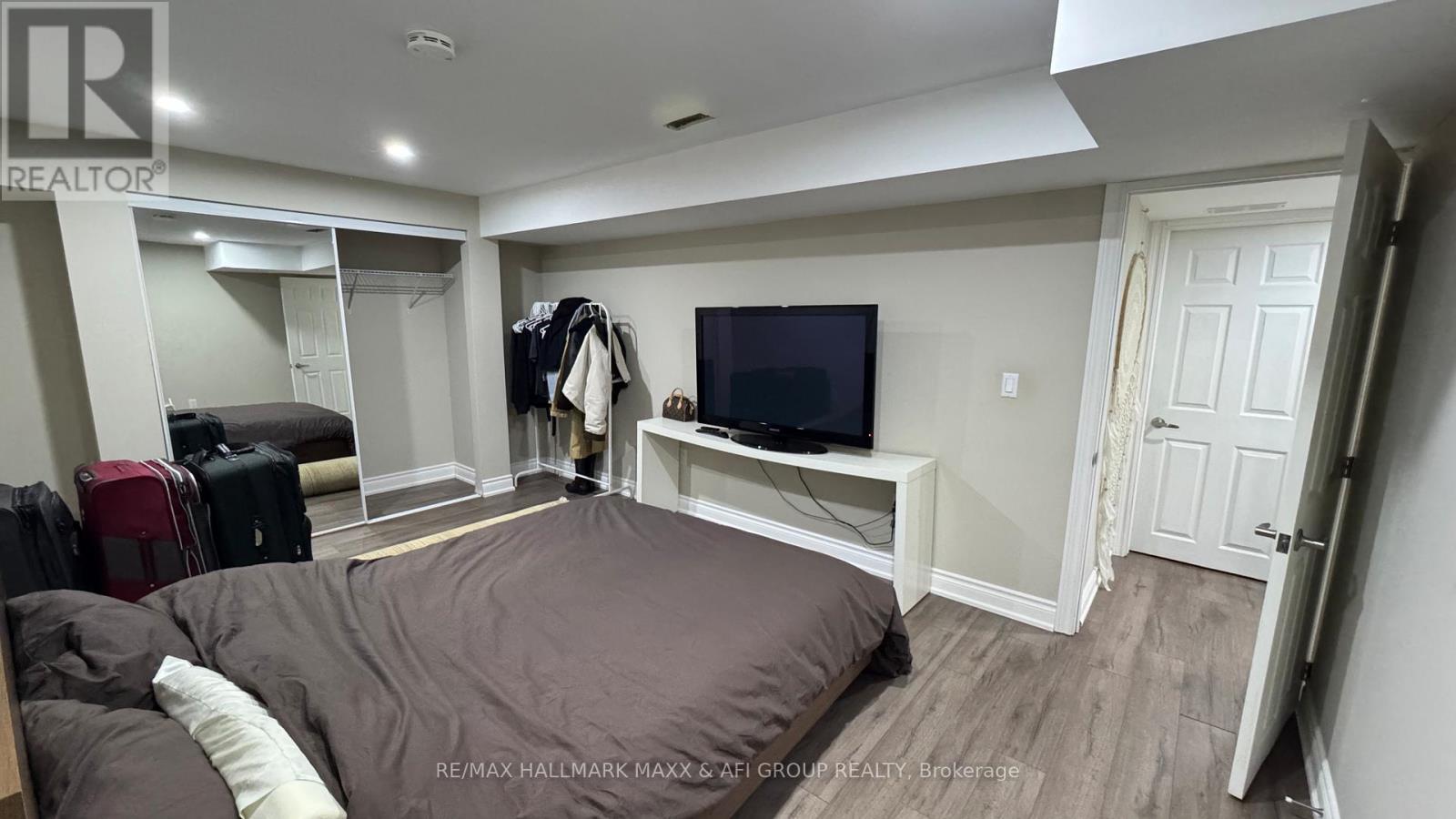 661 Mcgregor Farm Lower Trail, Newmarket (Glenway Estates), Ontario  L3X 0H3 - Photo 15 - N12594168