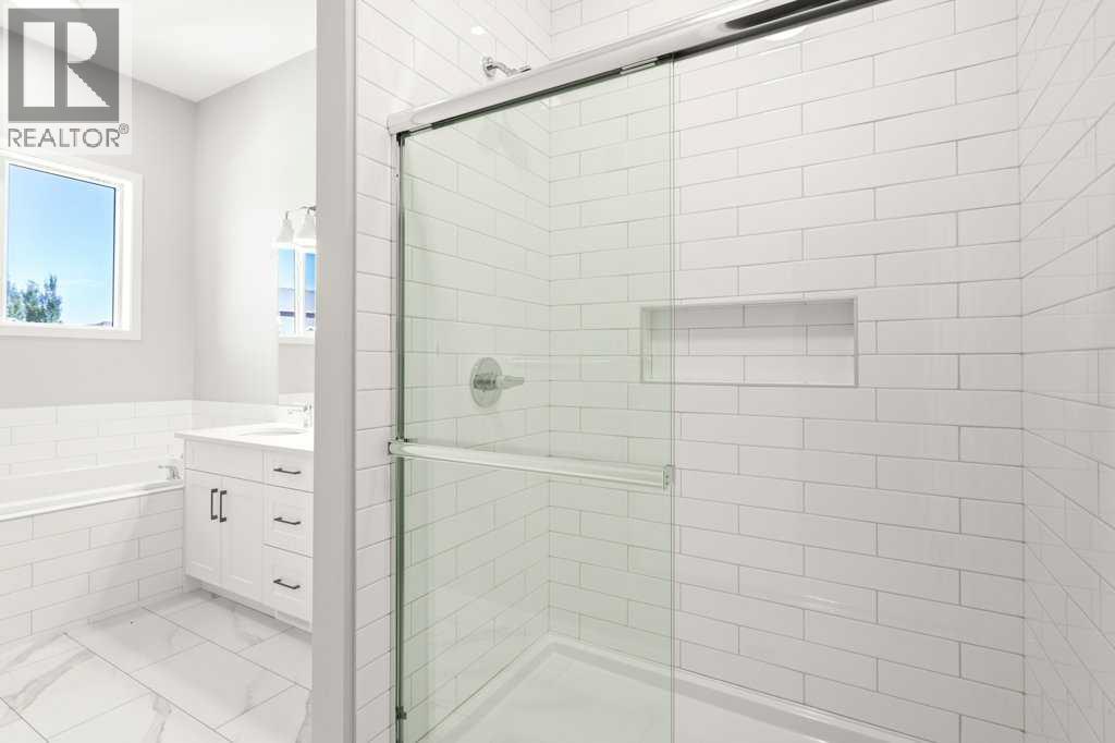 108 Monterey Bay Se, High River, Alberta  T1V 0K3 - Photo 20 - A2247765