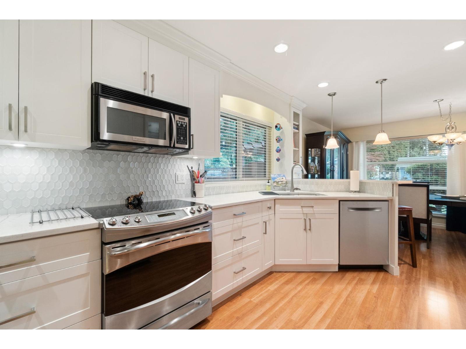 20193 43a Avenue, Langley, British Columbia  V3A 4V4 - Photo 12 - R3073017