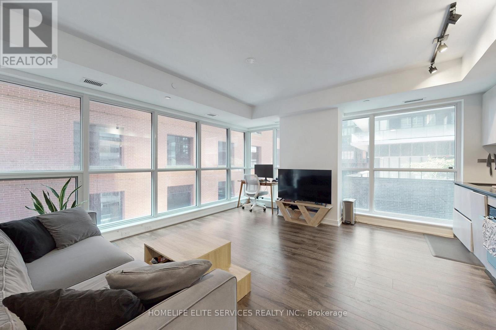703 - 327 King Street W, Toronto, Ontario  M5V 0W7 - Photo 14 - C12613482