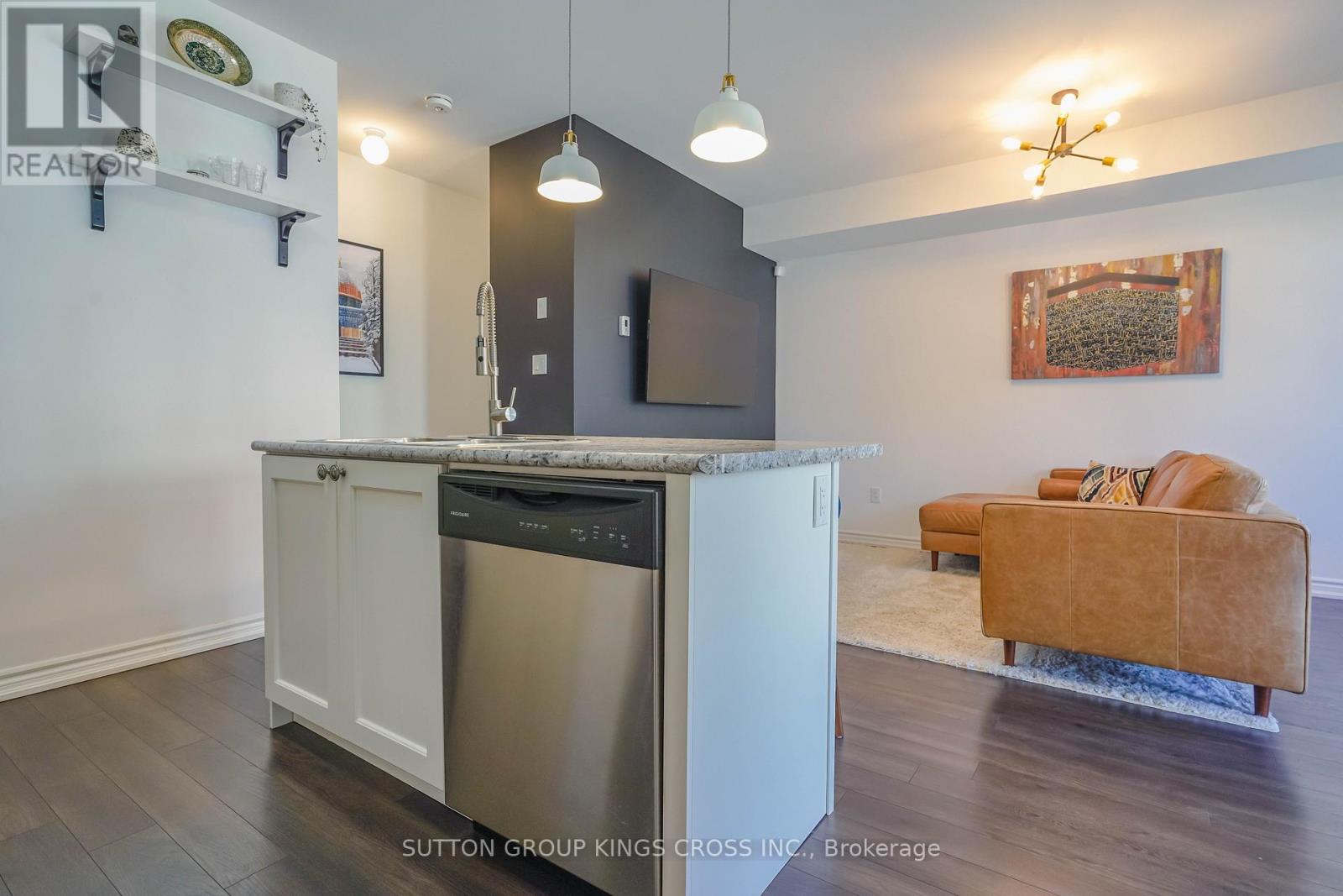 1813 Rex Heath Drive, Pickering, Ontario  L1X 0E4 - Photo 10 - E12612852