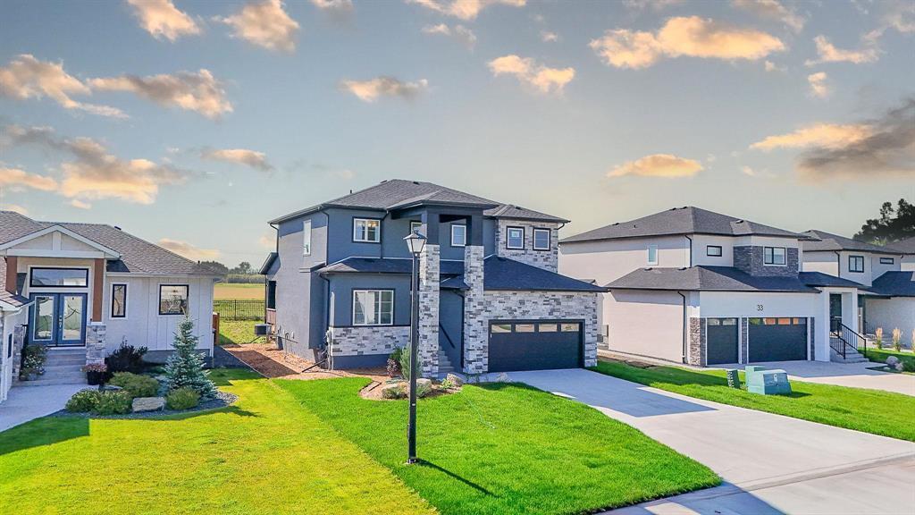 35 Chimney Swift Way, St Adolphe, Manitoba  R5A 0B6 - Photo 1 - 202529731