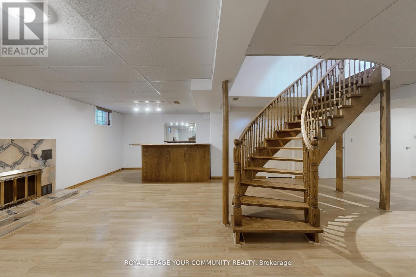 170 Garden Avenue, Richmond Hill, Ontario  L4C 6M2 - Photo 31 - N12613506