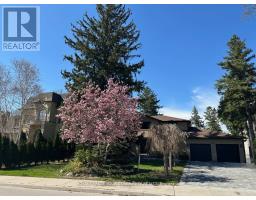 170 GARDEN AVENUE, Richmond Hill, Ontario