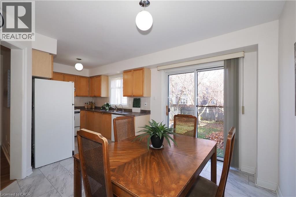 127 Essex Point Drive, Cambridge, Ontario  N1T 1W6 - Photo 19 - 40788462