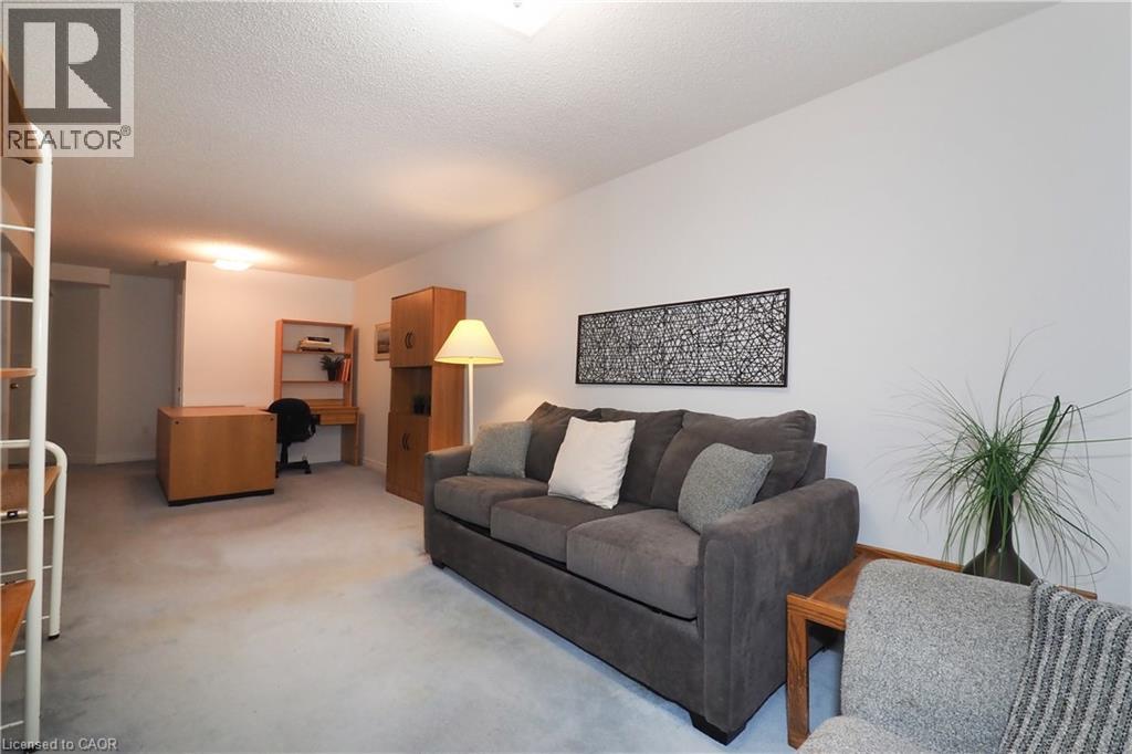 127 Essex Point Drive, Cambridge, Ontario  N1T 1W6 - Photo 37 - 40788462