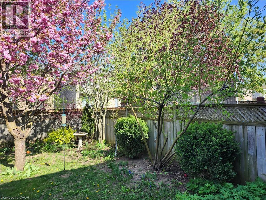 127 Essex Point Drive, Cambridge, Ontario  N1T 1W6 - Photo 46 - 40788462