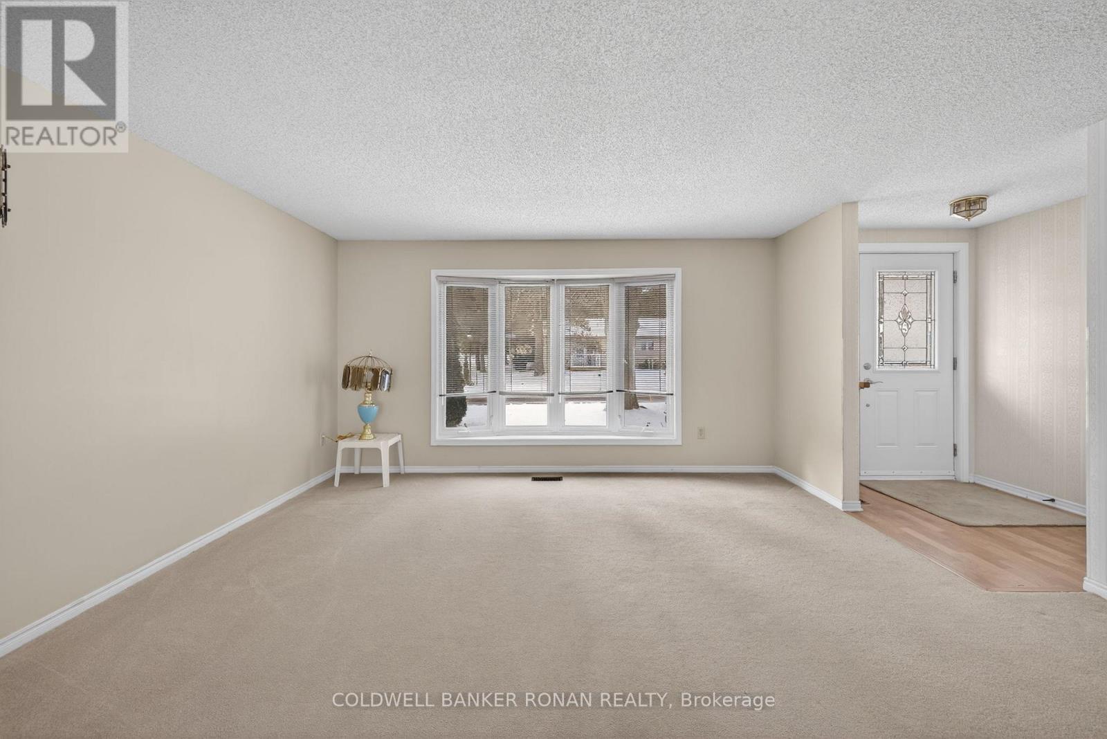 2 Balsam Court S, New Tecumseth, Ontario  L0G 1W0 - Photo 11 - N12613548