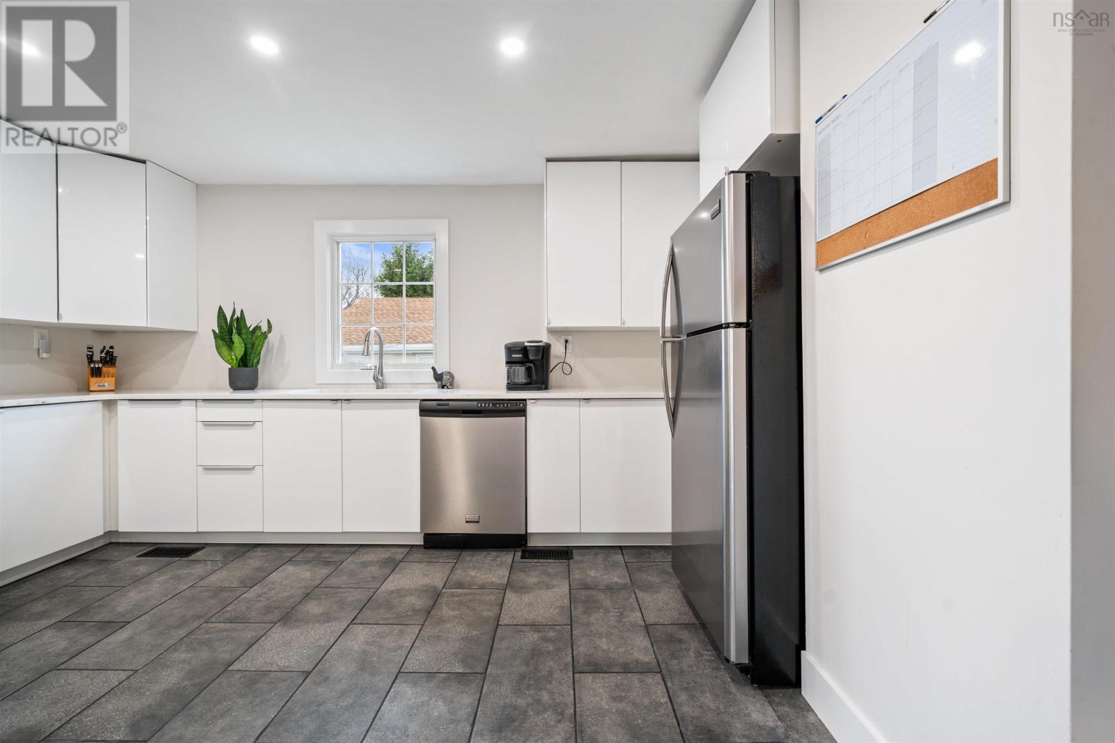 23 Levis Street, Halifax, Nova Scotia  B3R 1M1 - Photo 16 - 202528568