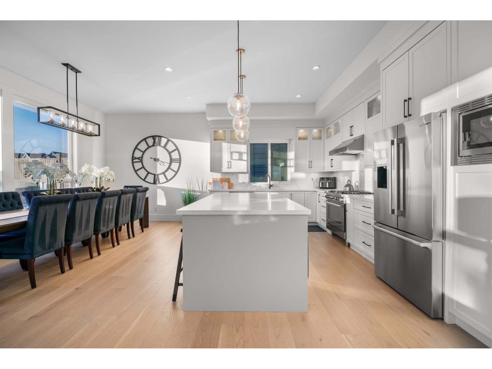 2055 167a Street, Surrey, British Columbia  V3Z 1J4 - Photo 6 - R3072877