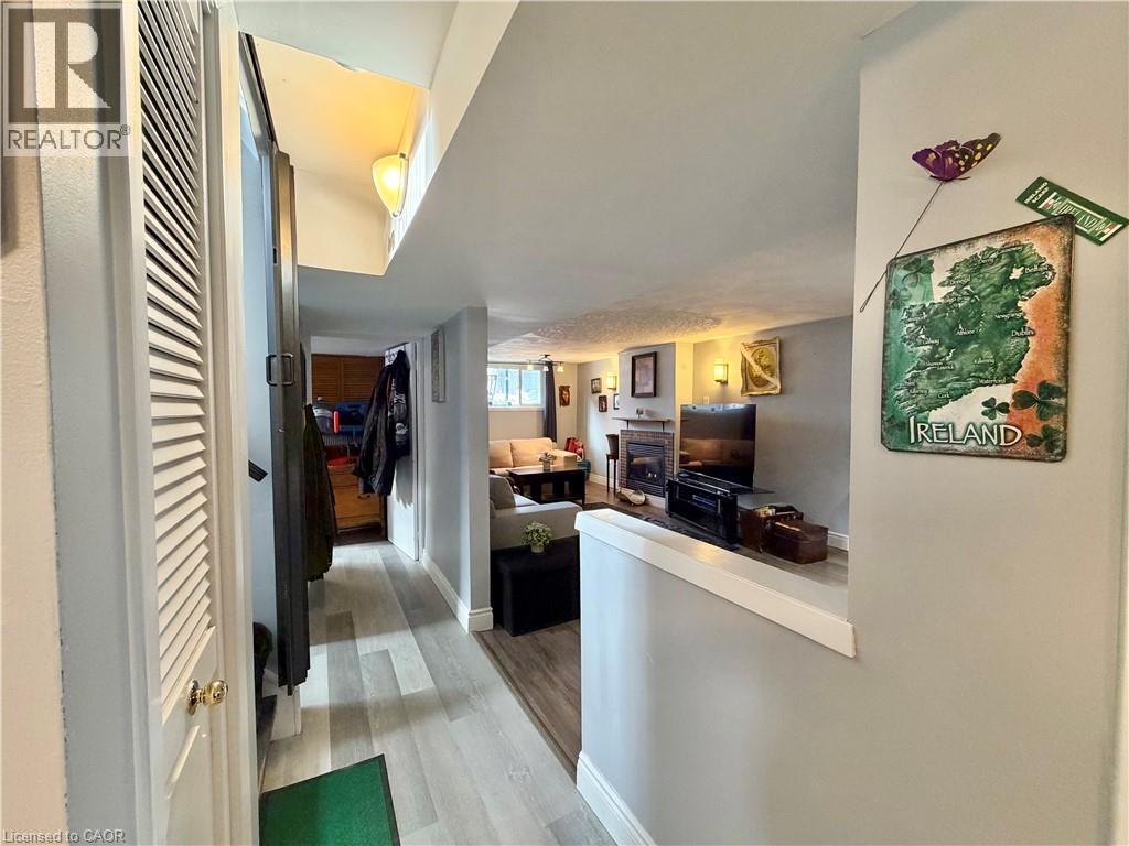 66 Chalmers Street S, Cambridge, Ontario  N1R 6A6 - Photo 27 - 40790259