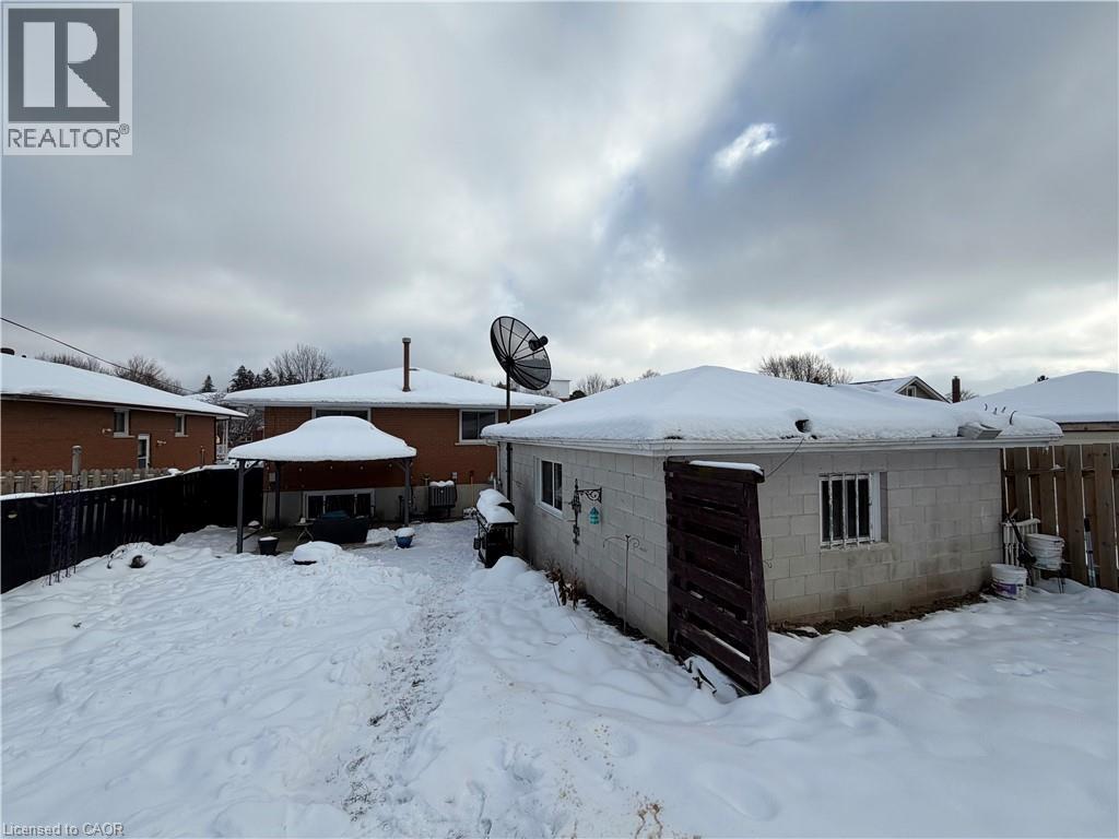 66 Chalmers Street S, Cambridge, Ontario  N1R 6A6 - Photo 46 - 40790259