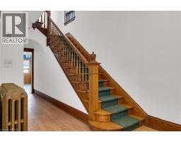 760 E KING Street E, Hamilton, Ontario