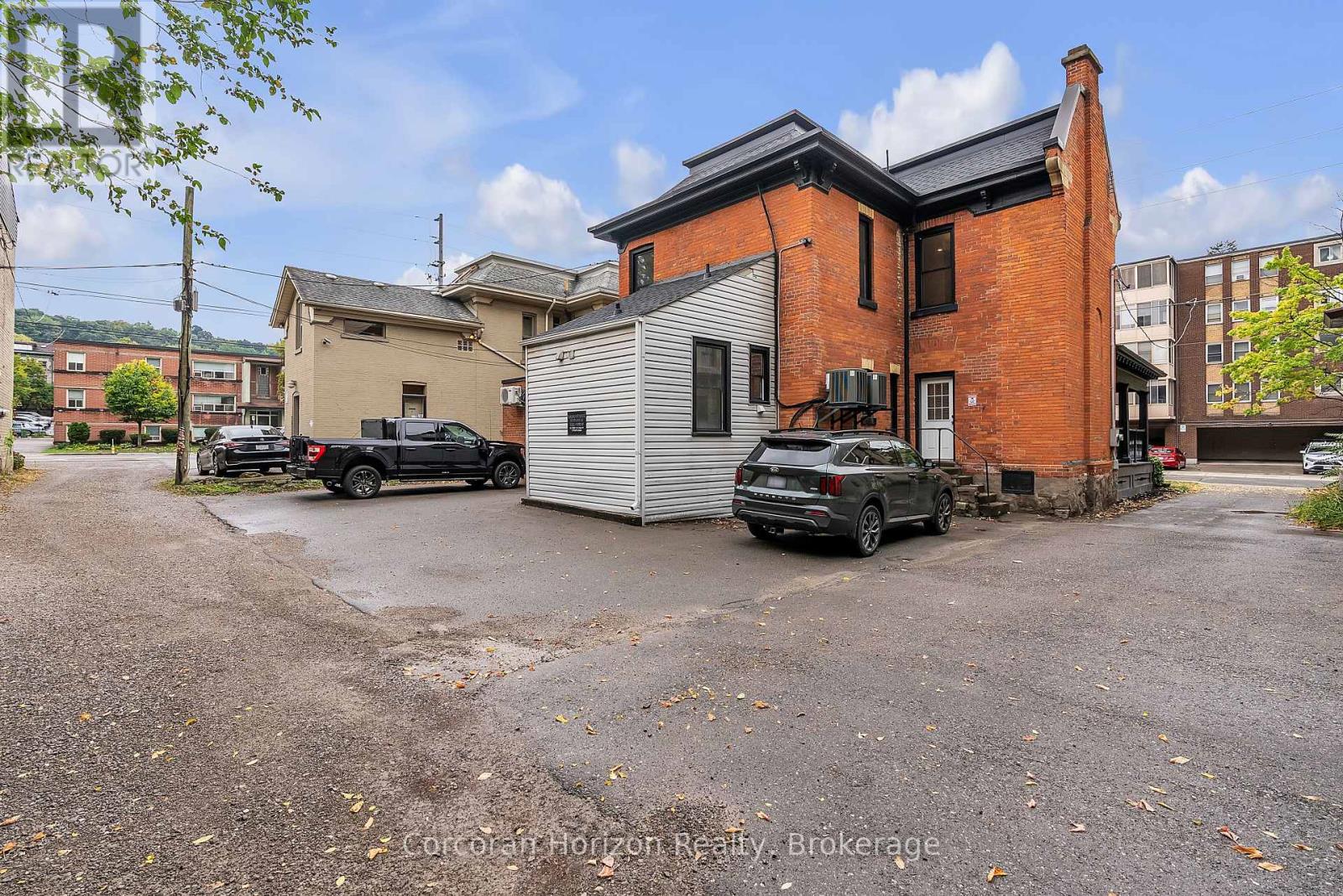 5 - 203 Macnab Street S, Hamilton (Durand), Ontario  L8P 3C8 - Photo 15 - X12613698