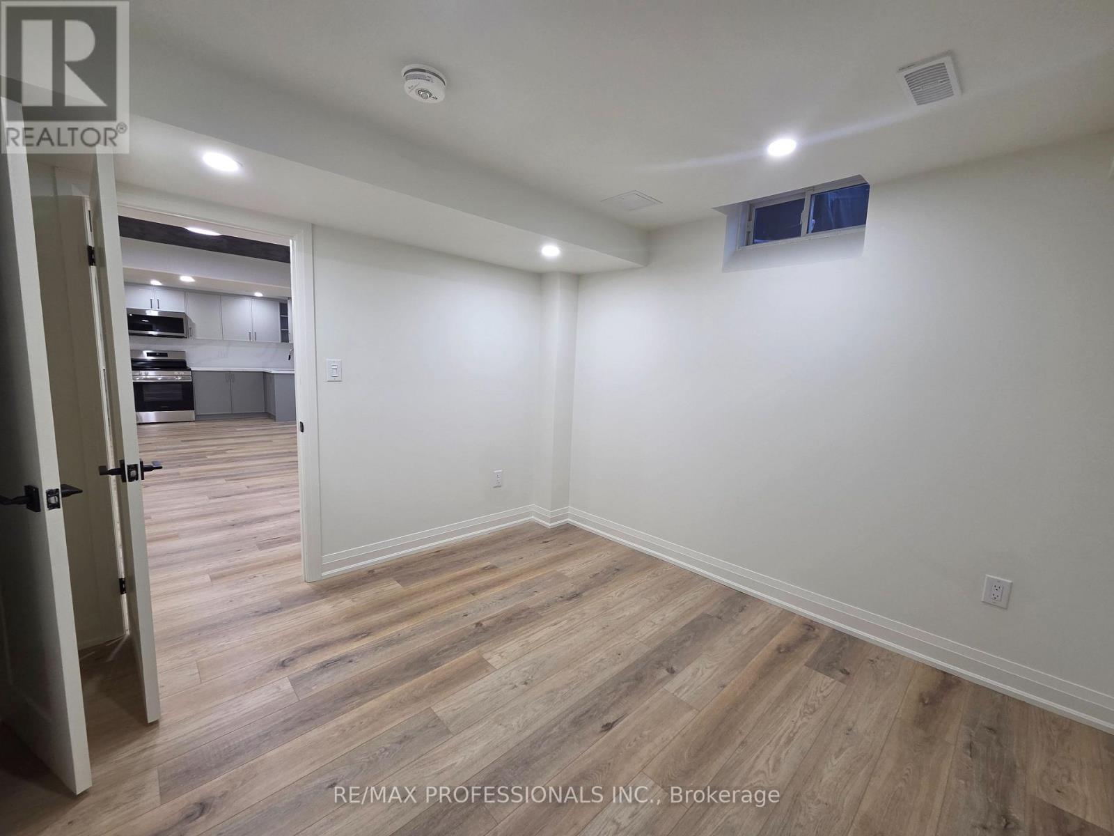 2 - 63 Brisdale Drive, Brampton, Ontario  L7A 2G8 - Photo 12 - W12613486