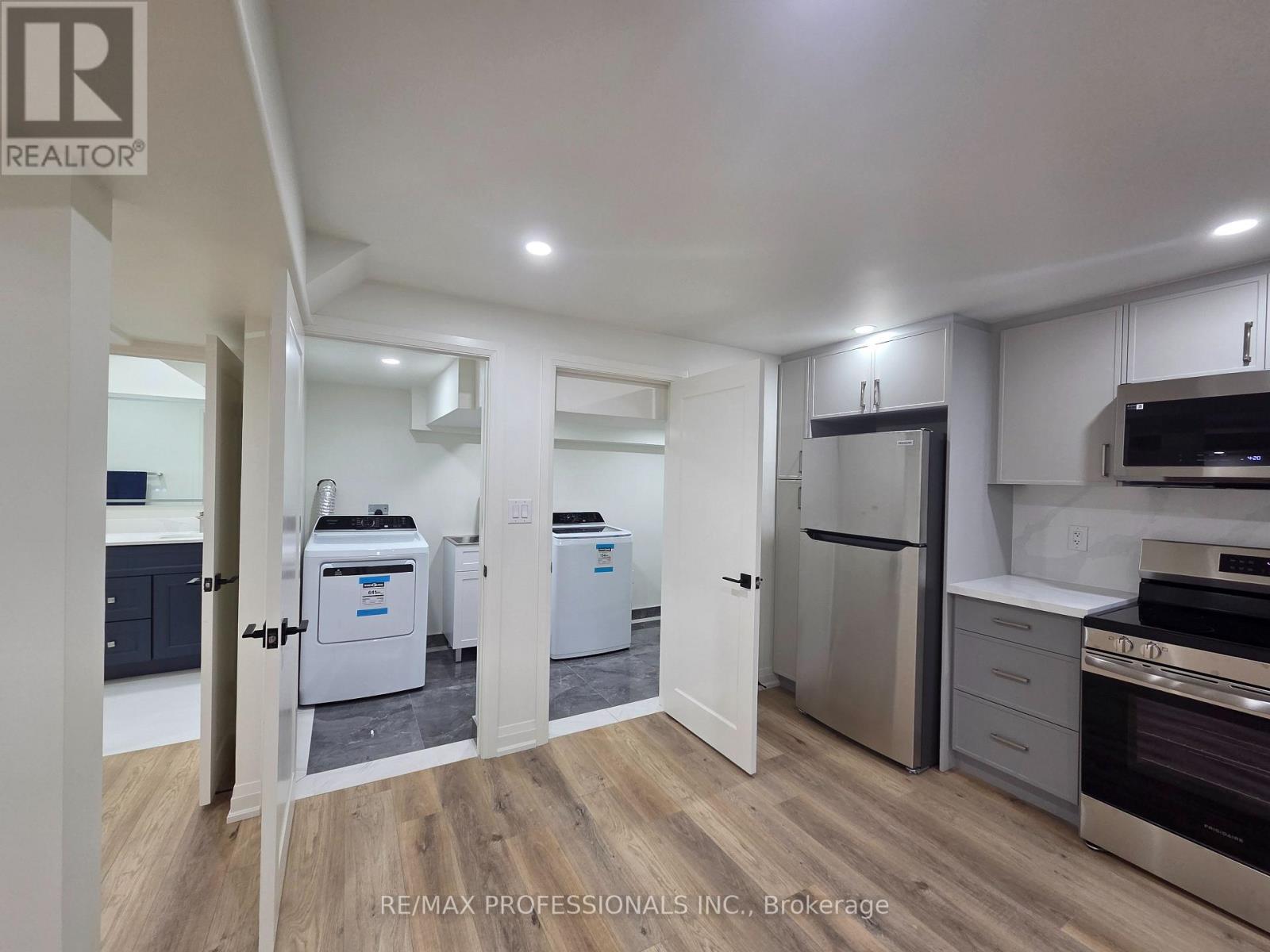 2 - 63 Brisdale Drive, Brampton, Ontario  L7A 2G8 - Photo 7 - W12613486