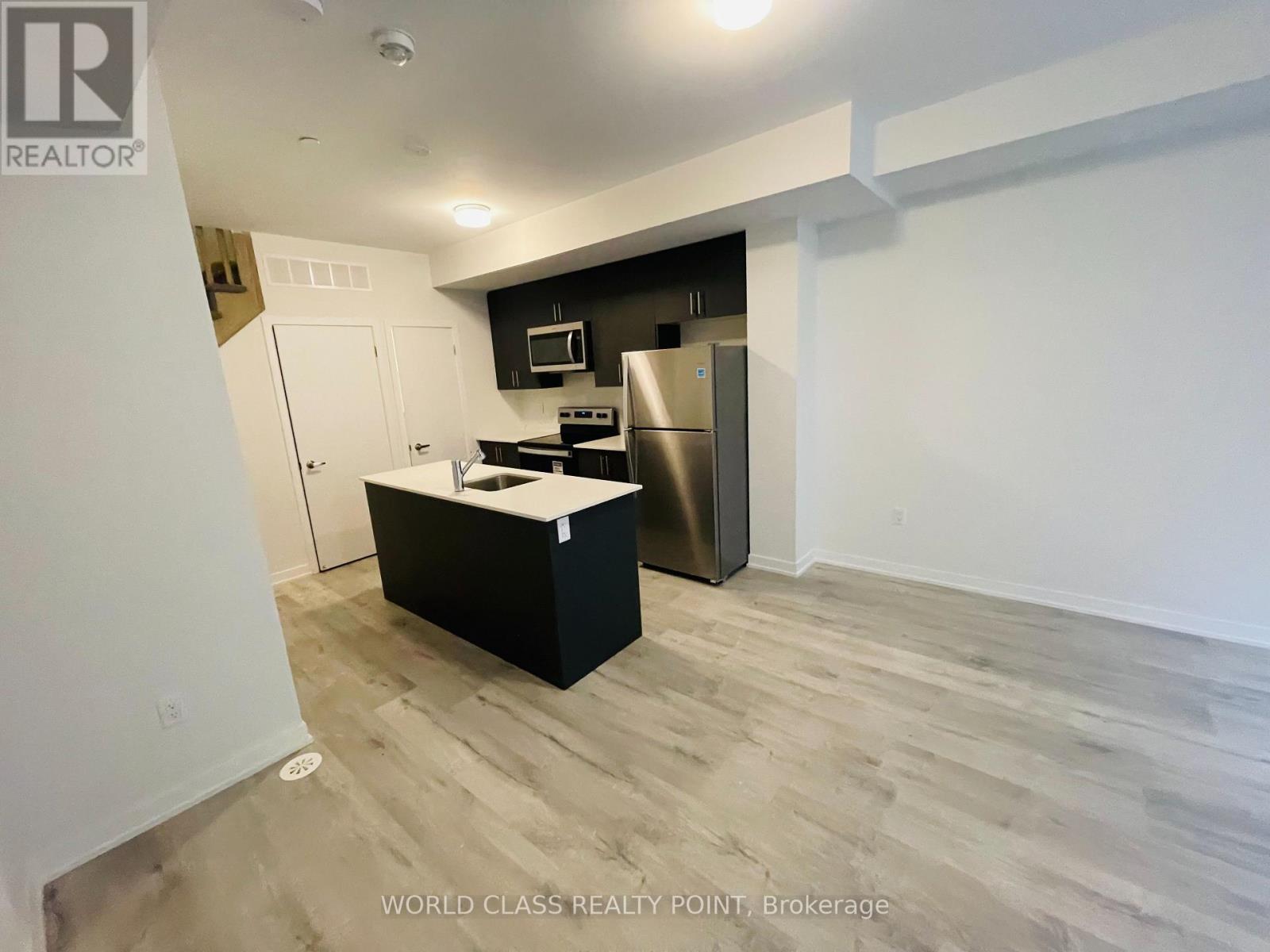 15 - 3425 Ridgeway Drive, Mississauga, Ontario  L5L 0B9 - Photo 5 - W12613502