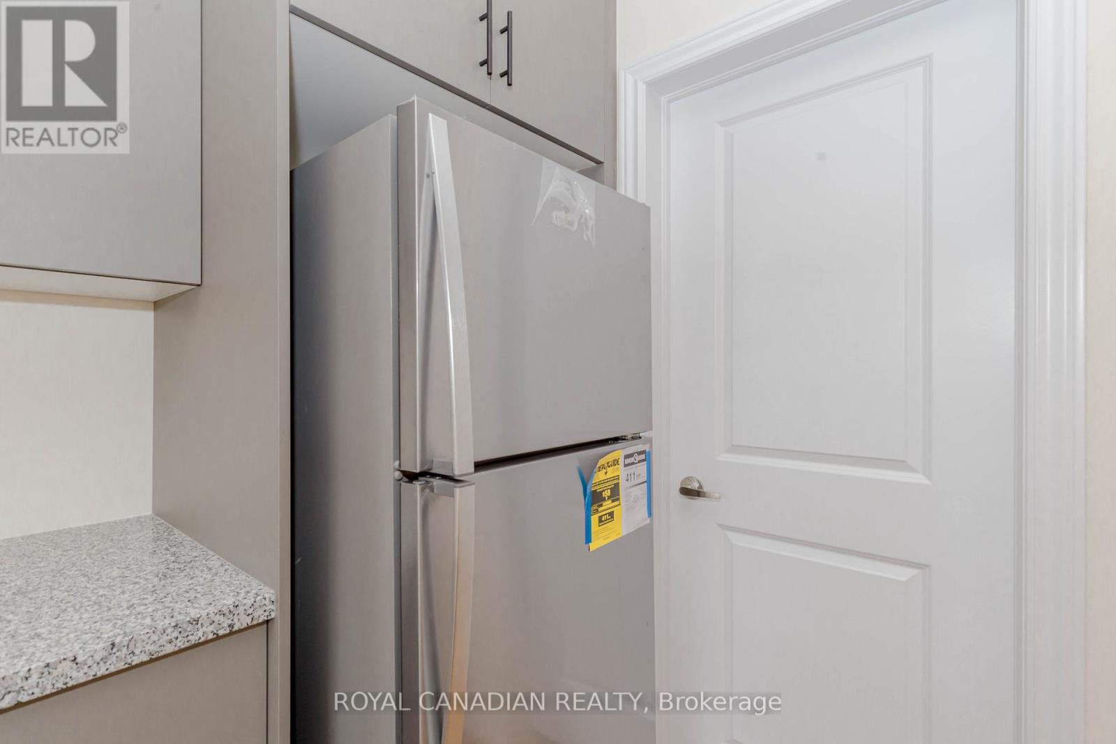 1453 National Common, Burlington, Ontario  L7P 0V7 - Photo 24 - W12613516