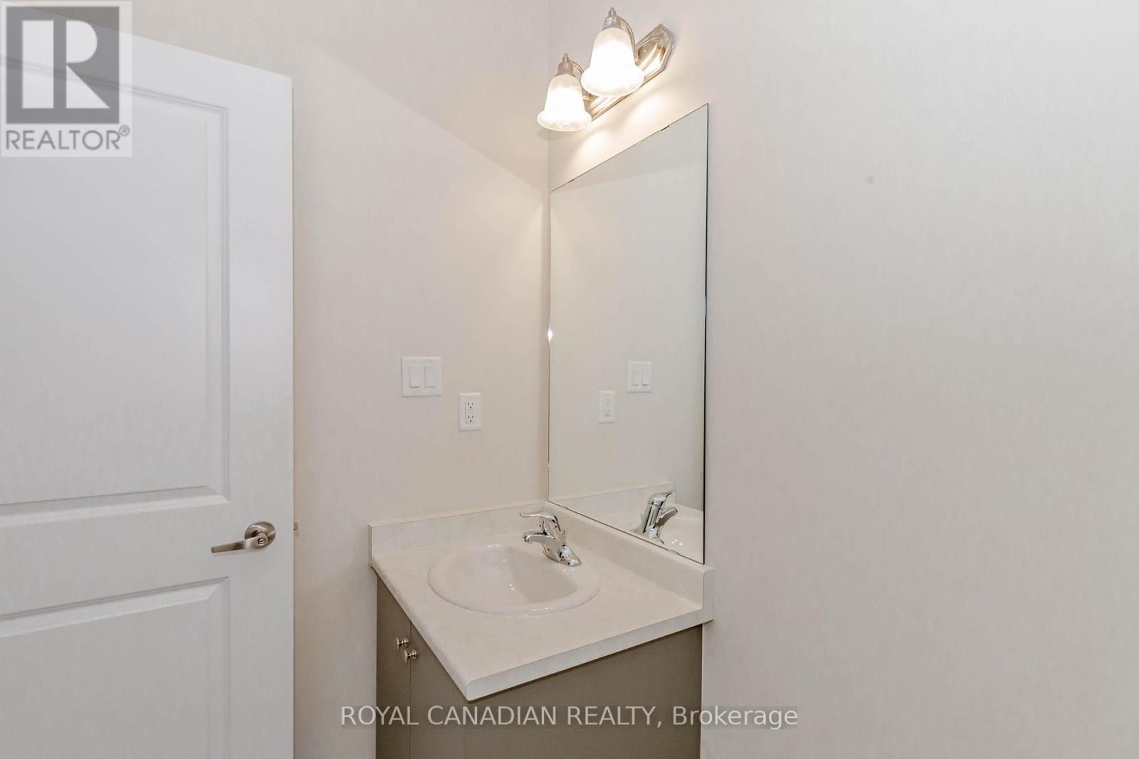 1453 National Common, Burlington, Ontario  L7P 0V7 - Photo 41 - W12613516