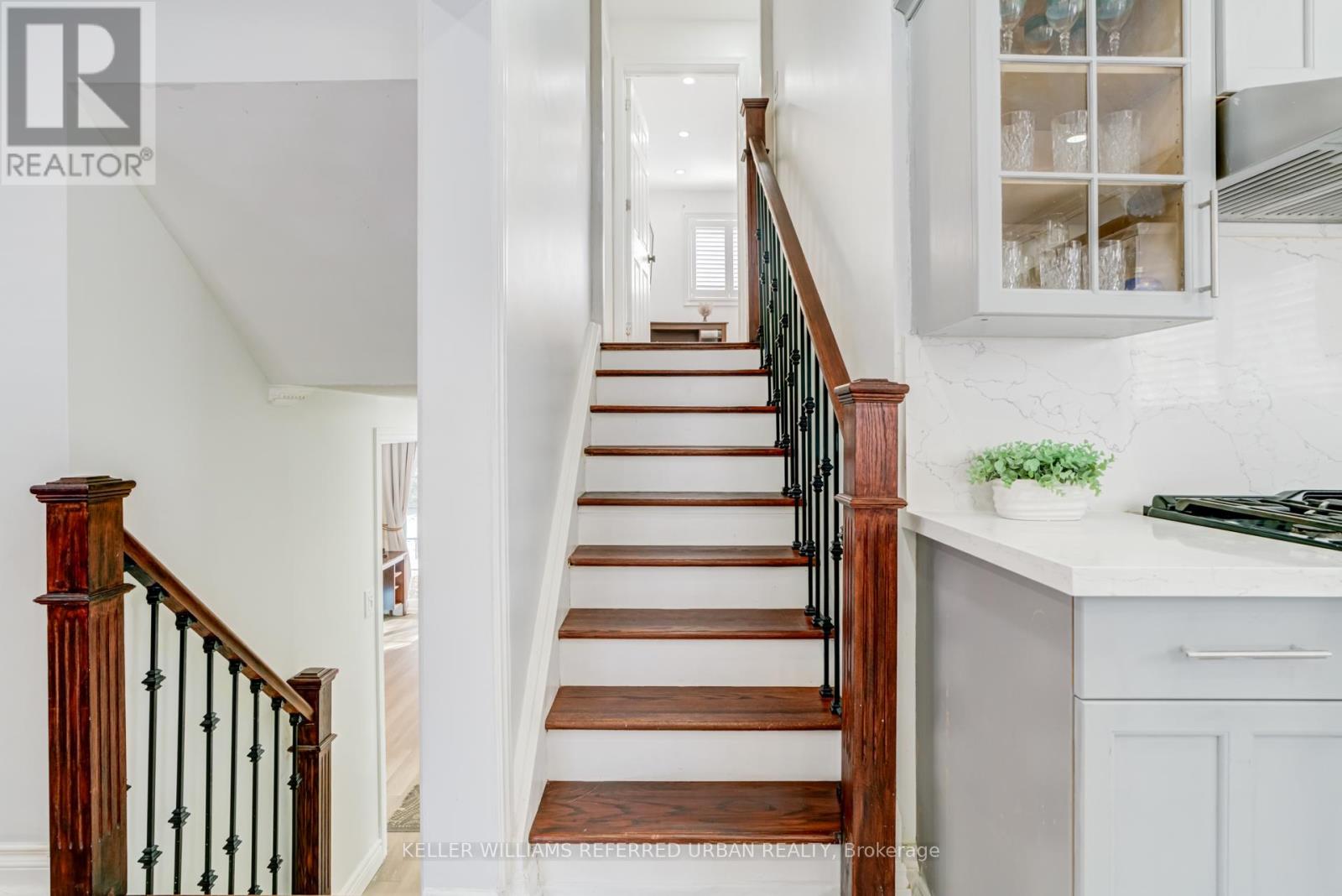 15 Glenda Road, Toronto (Scarborough Village), Ontario  M1M 2H5 - Photo 13 - E12613344