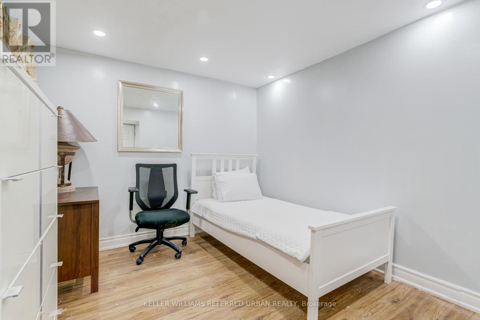 15 Glenda Road, Toronto (Scarborough Village), Ontario  M1M 2H5 - Photo 24 - E12613344