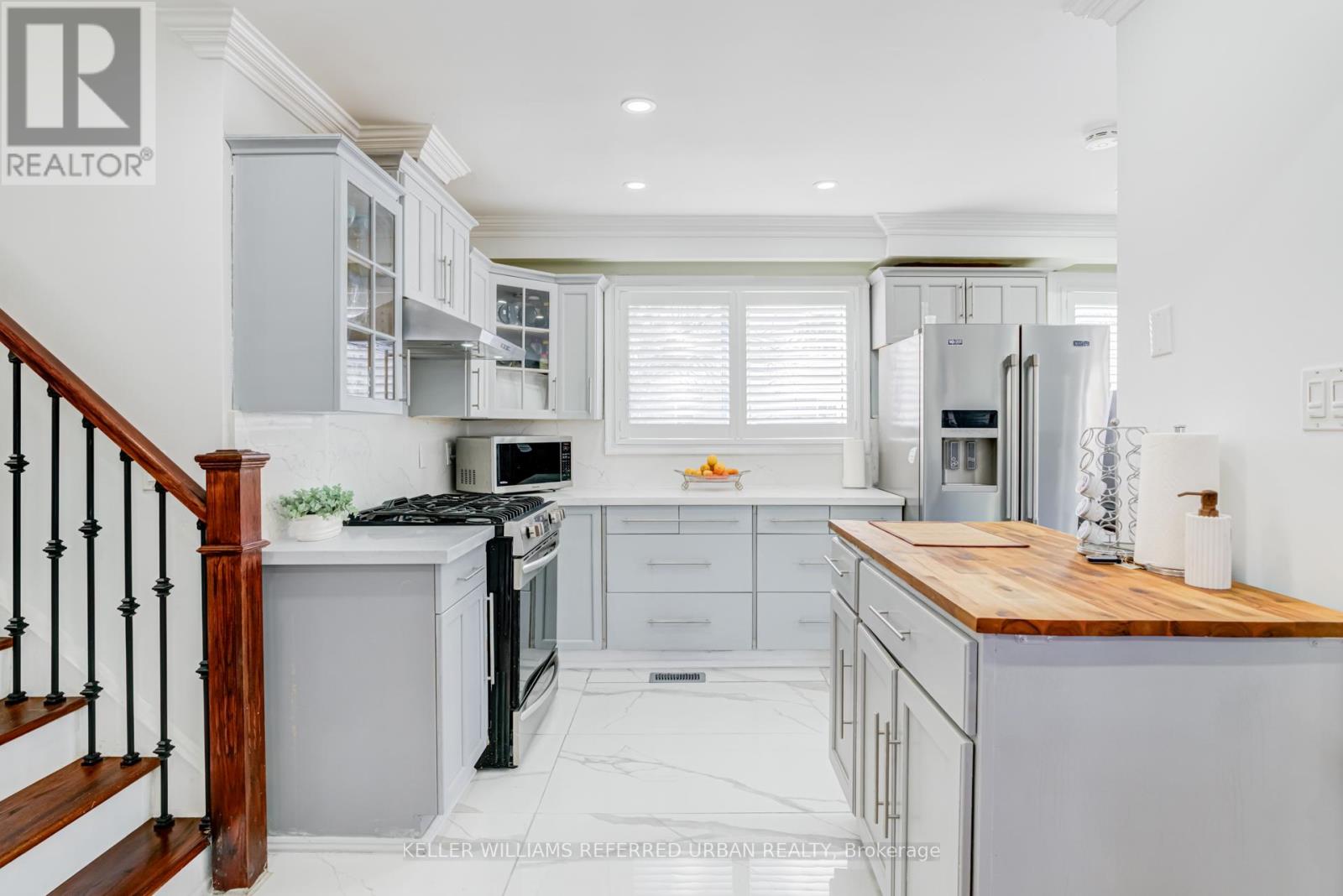 15 Glenda Road, Toronto (Scarborough Village), Ontario  M1M 2H5 - Photo 10 - E12613344