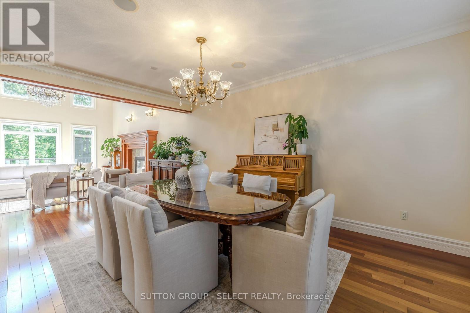 2142 Valleyrun Boulevard, London North, Ontario  N6G 5M7 - Photo 17 - X12393746