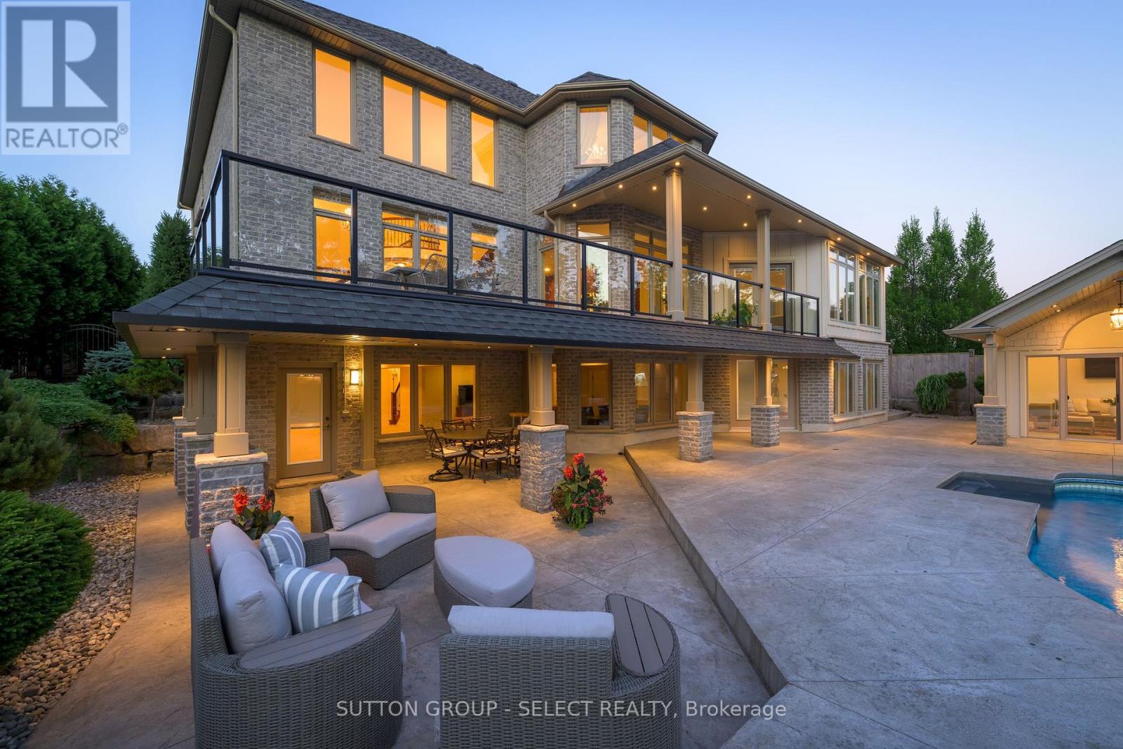 Photo 7 of 46 for 2142 Valleyrun Boulevard