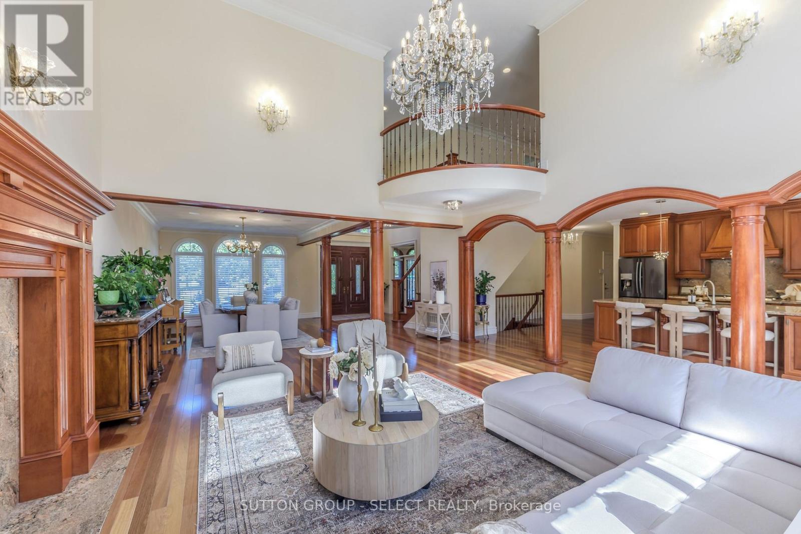 2142 Valleyrun Boulevard, London North, Ontario  N6G 5M7 - Photo 19 - X12393746