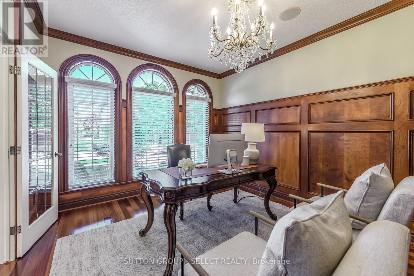 2142 Valleyrun Boulevard, London North, Ontario  N6G 5M7 - Photo 25 - X12393746