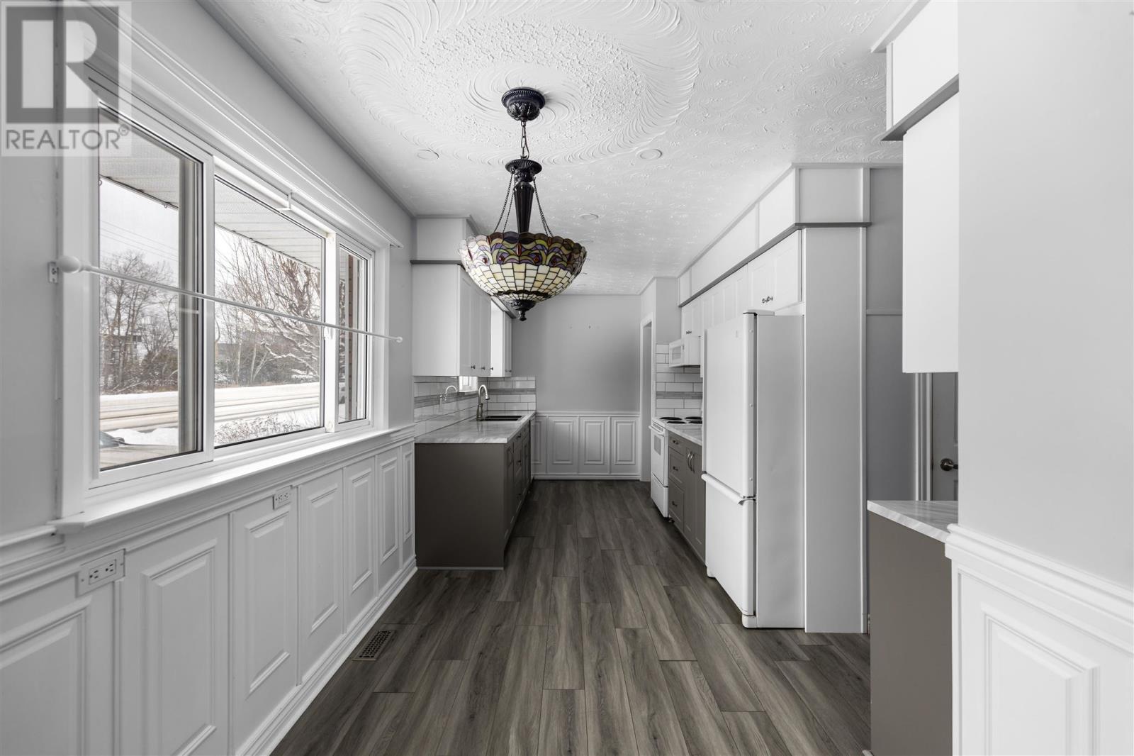 263 Second Lin E, Sault Ste. Marie, Ontario P6C 2M5 - Photo 11 - SM253433