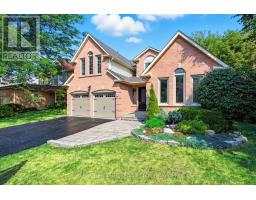 14 BALSDON CRESCENT, Whitby, Ontario