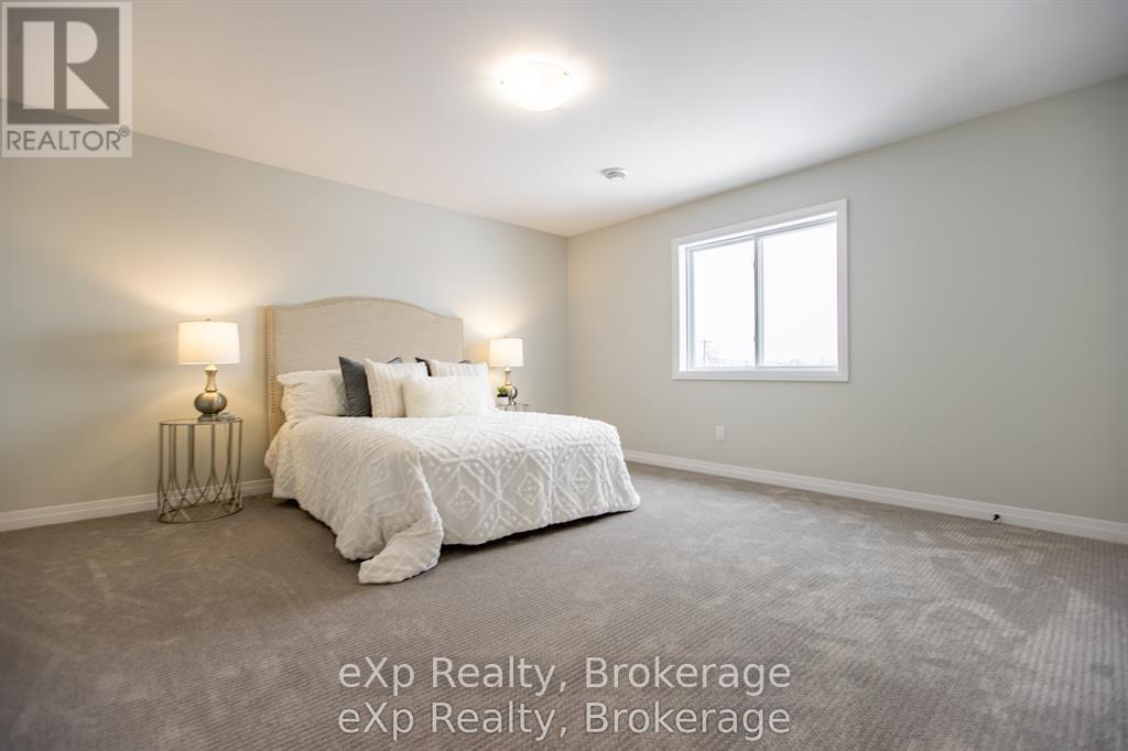 2236 Line 34, Perth East (Shakespeare), Ontario  N0K 1J0 - Photo 3 - X12613586