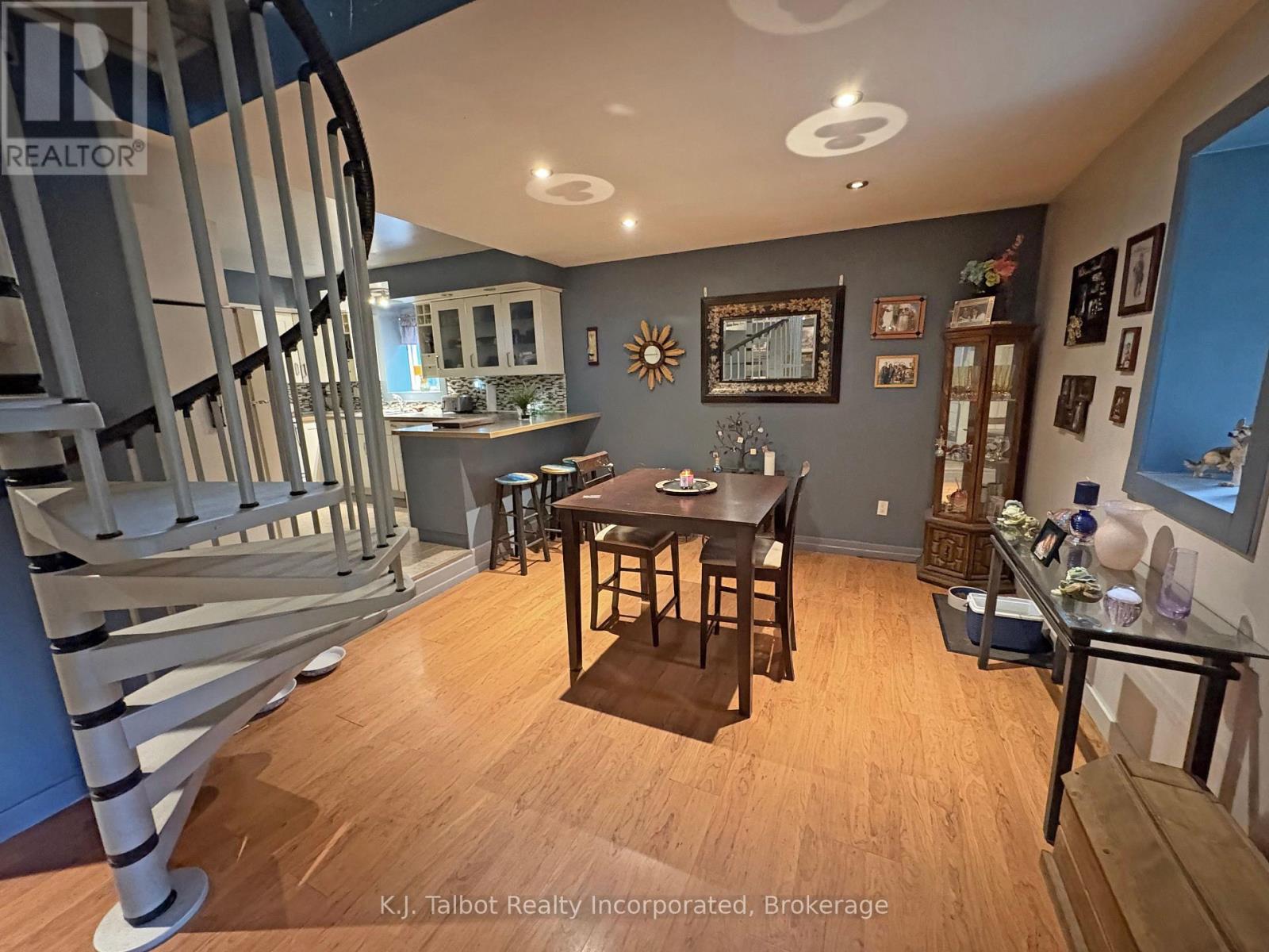 82044 Bluewater Highway, Ashfield-Colborne-Wawanosh (Colborne), Ontario  N7A 3Y2 - Photo 7 - X12613660