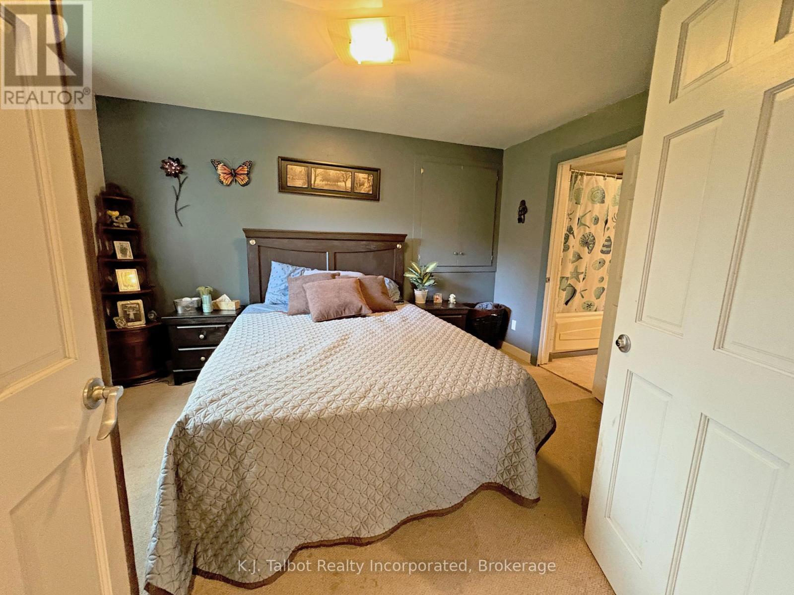 82044 Bluewater Highway, Ashfield-Colborne-Wawanosh (Colborne), Ontario  N7A 3Y2 - Photo 9 - X12613660