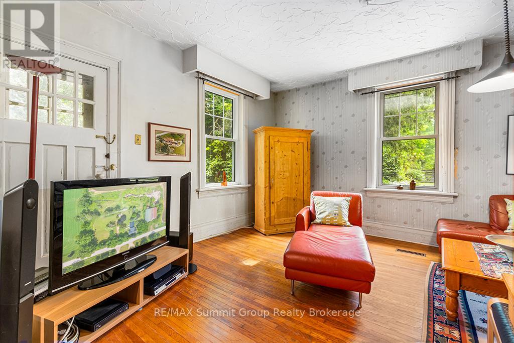 795099 East Back Line, Grey Highlands, Ontario  N0C 1H0 - Photo 13 - X12613692