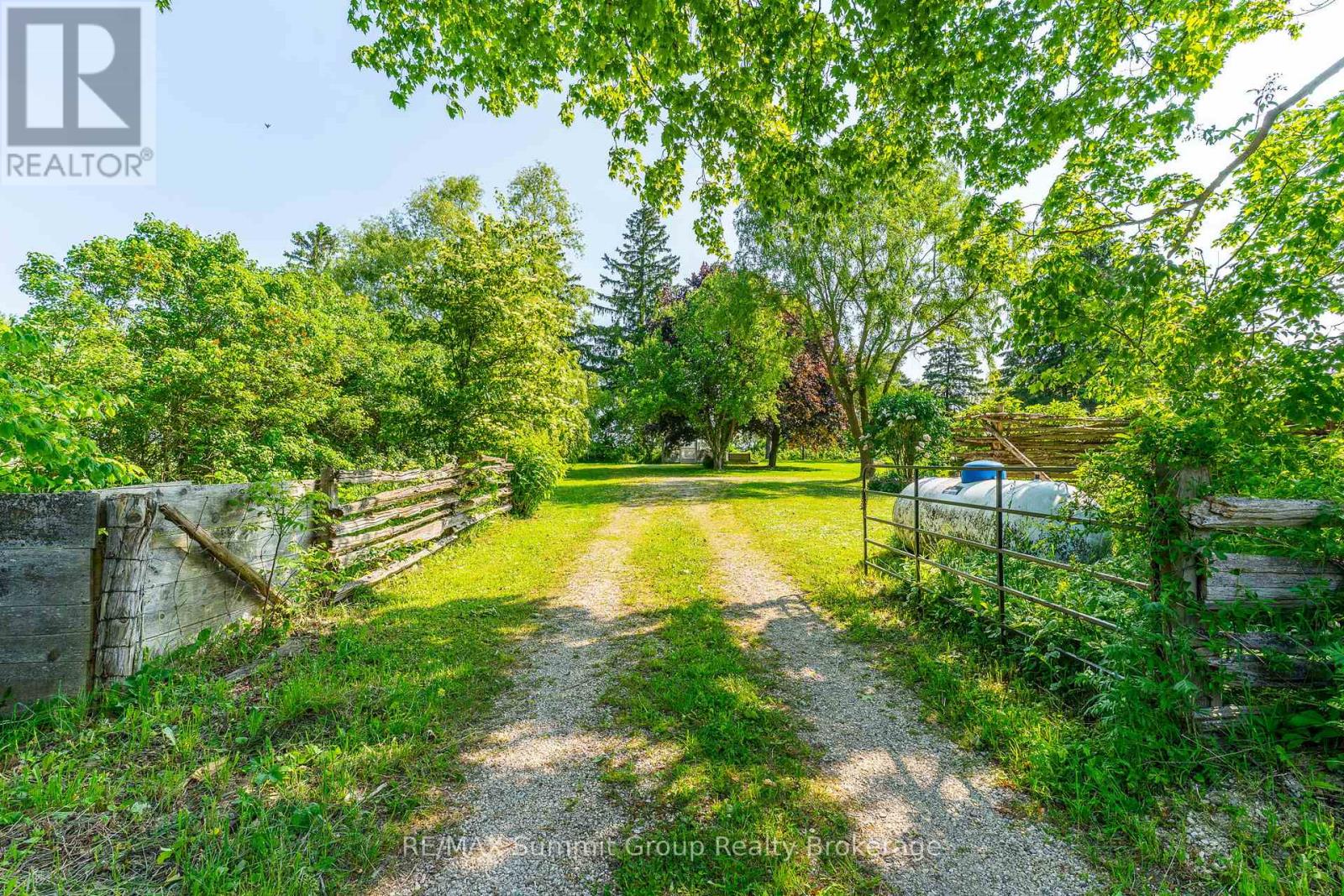 795099 East Back Line, Grey Highlands, Ontario  N0C 1H0 - Photo 38 - X12613692