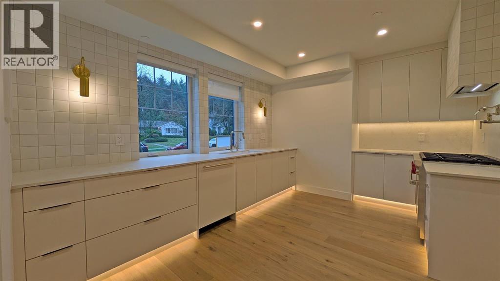 1139 W 33rd Avenue, Vancouver, British Columbia  V6M 1A3 - Photo 8 - R3072830